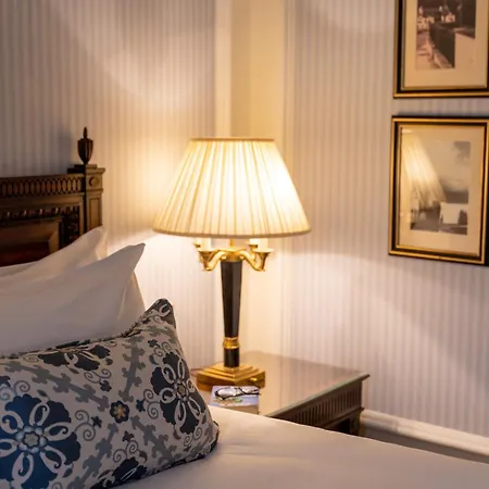Powerscourt Hotel, Autograph Collection 5*