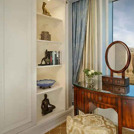 Powerscourt Hotel, Autograph Collection