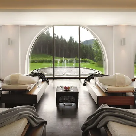 باورسكورت، أوتوغراف كوليكشن® 5*