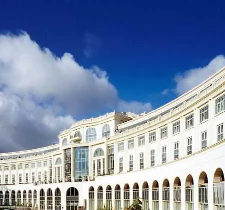Powerscourt Hotel, Autograph Collection Отель
