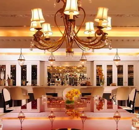 Powerscourt Hotel, Autograph Collection Эннискерри