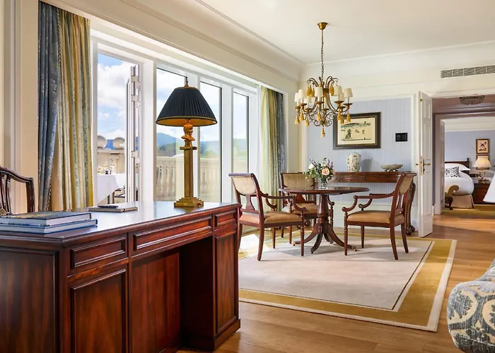 Powerscourt Hotel, Autograph Collection Отель 5*