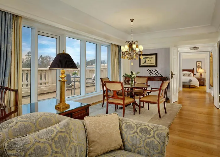 Powerscourt Hotel, Autograph Collection Эннискерри