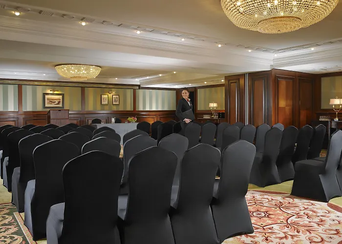 Отель Powerscourt Hotel, Autograph Collection 5*